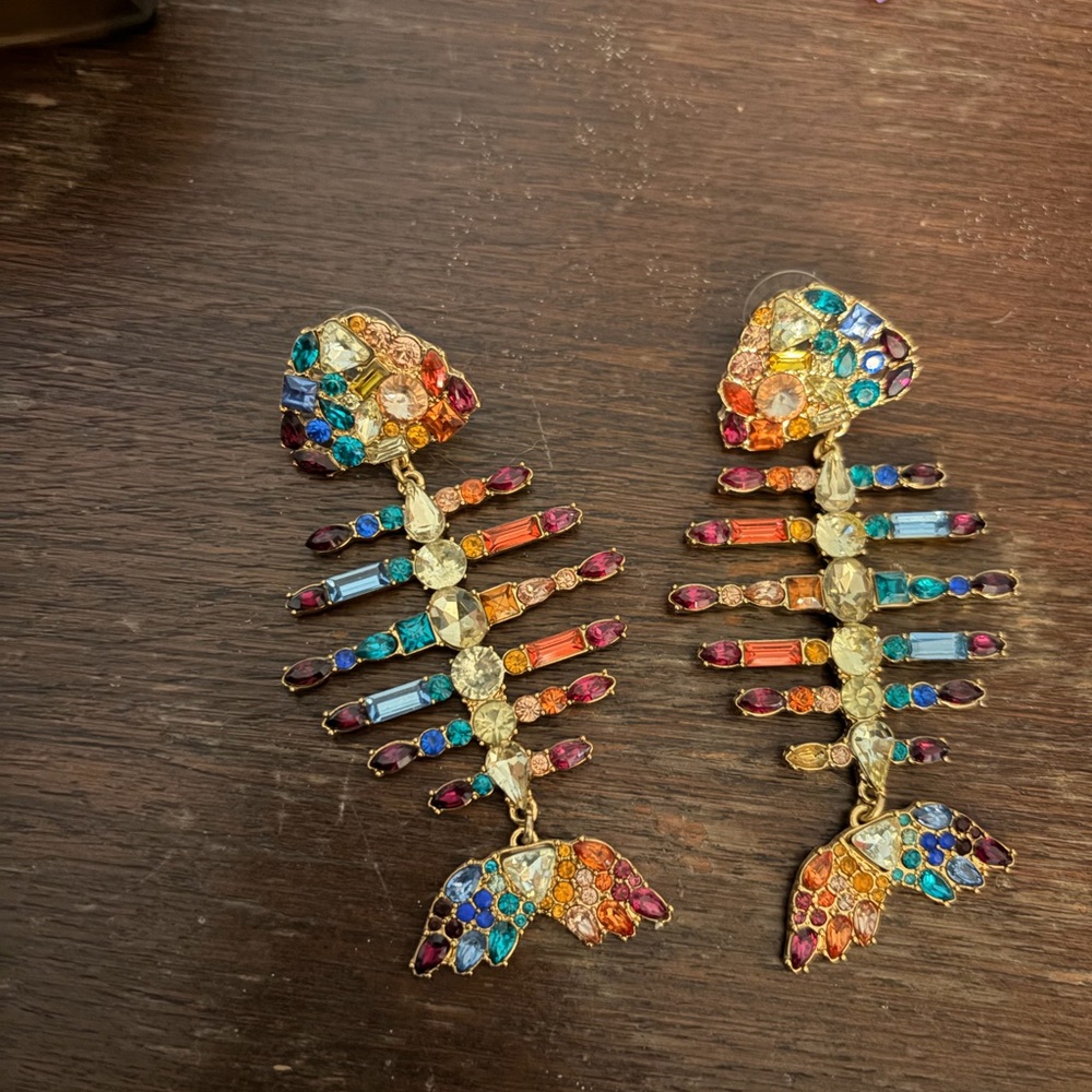 BaubleBar Rainbow Fishbone Earrings